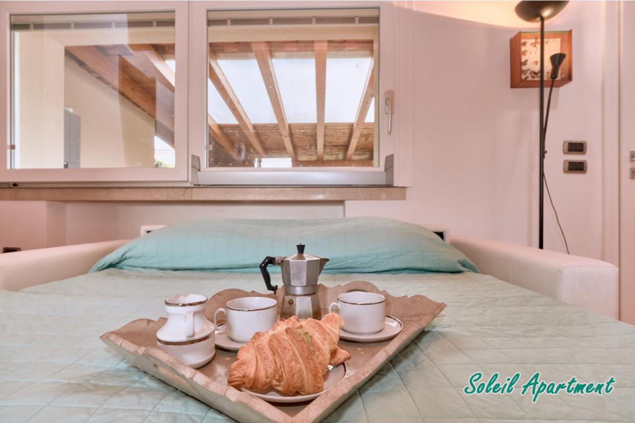Casa Monique Apartments Desenzano del Garda Eksteriør billede