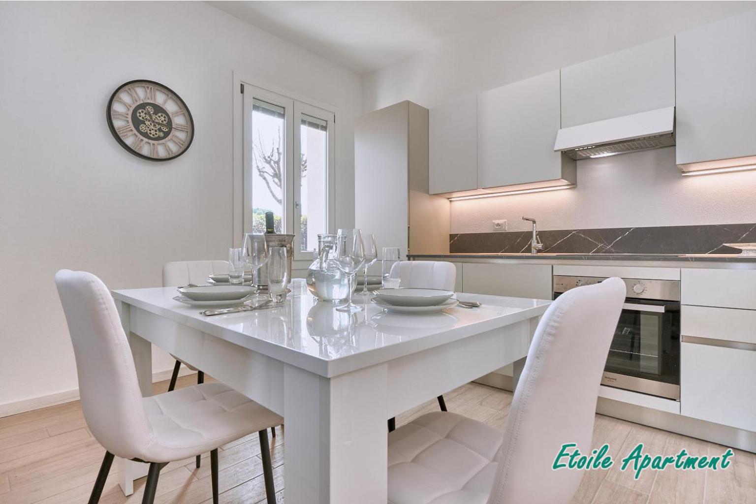 Casa Monique Apartments Desenzano del Garda Eksteriør billede